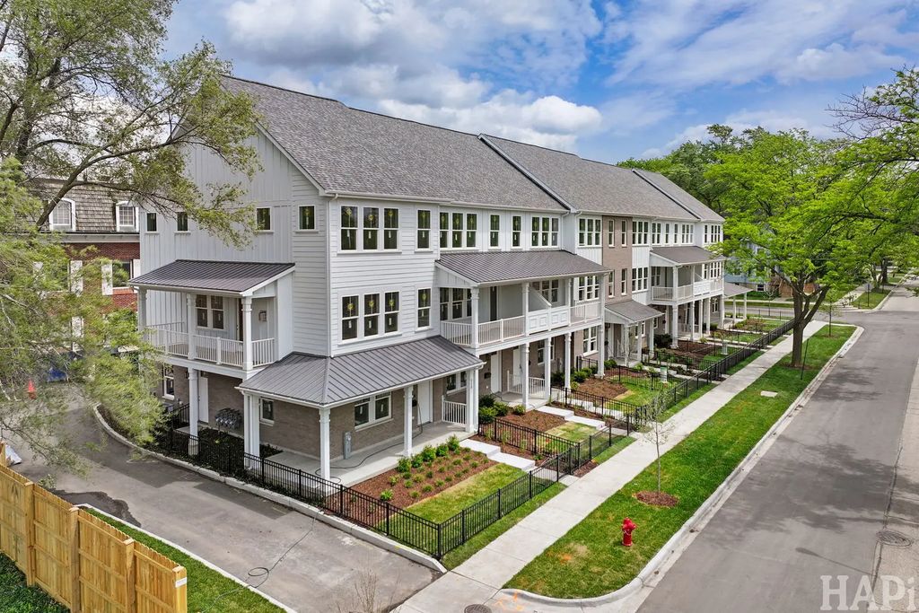 120 Washington Street 2, Barrington