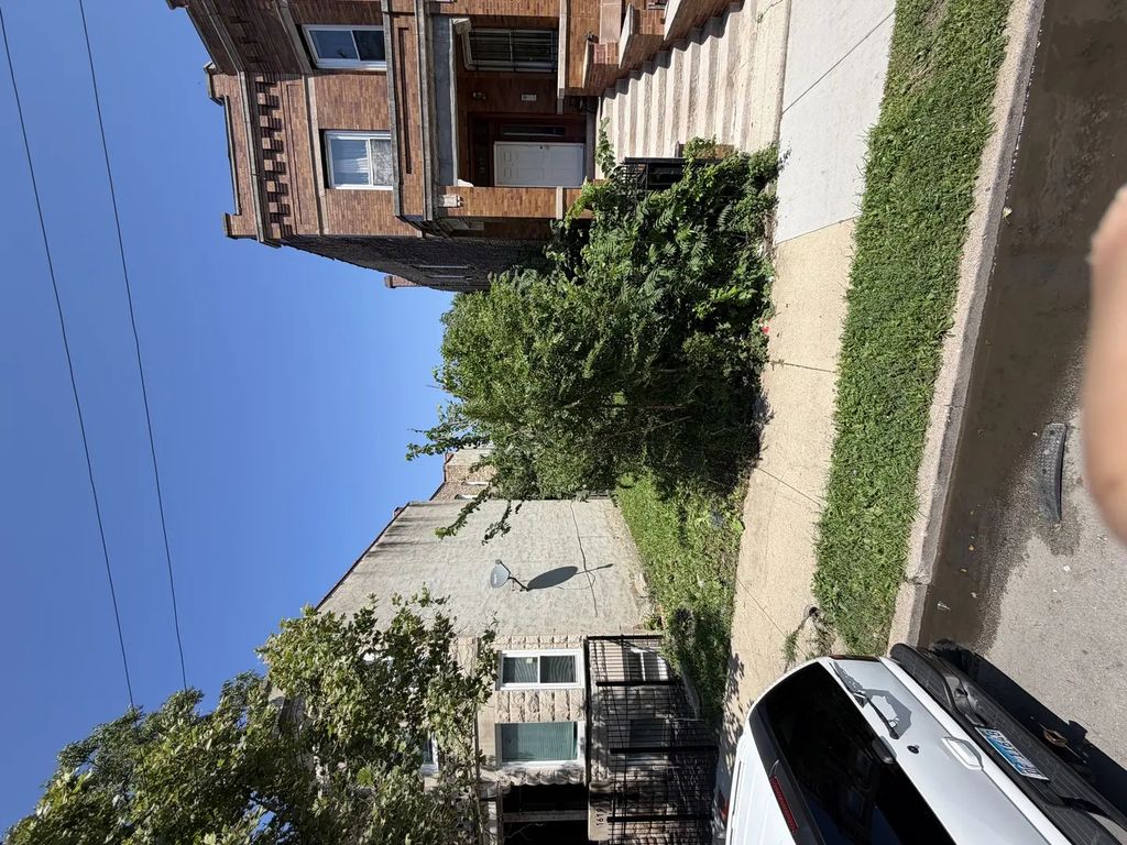 1623 S Central Park Avenue, Chicago