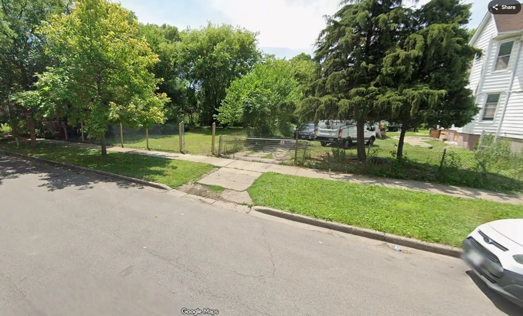 5616 S Peoria Street, Chicago