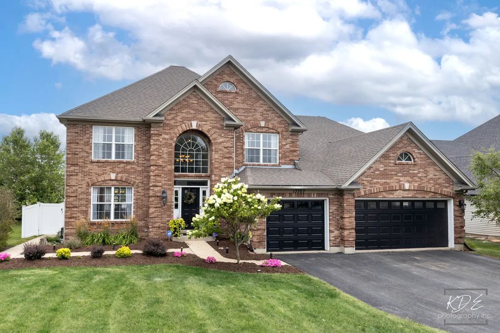 13707 Shriver Court, Plainfield