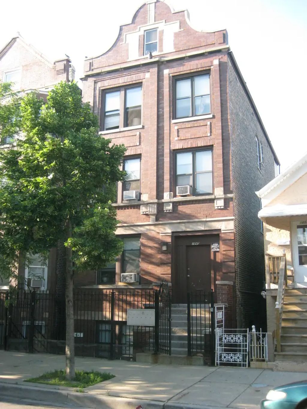 1849 W 17th Street 2f, Chicago