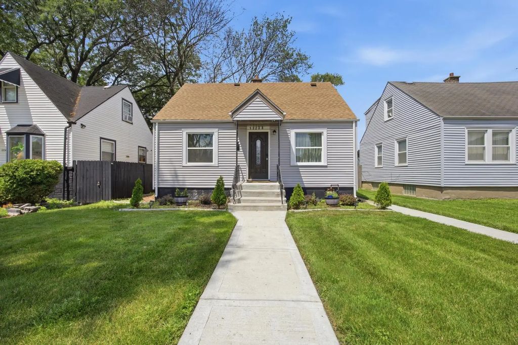12238 S Aberdeen Street, Chicago