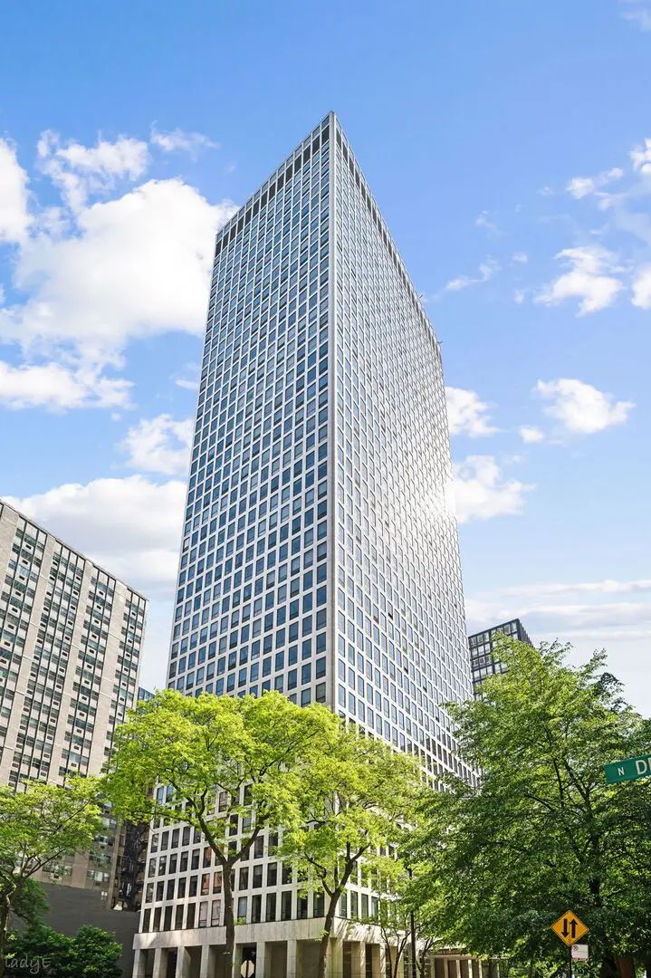 Photo of Listing #12704568