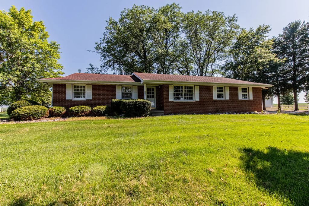 752 E Ill St 34 Highway, Earlville