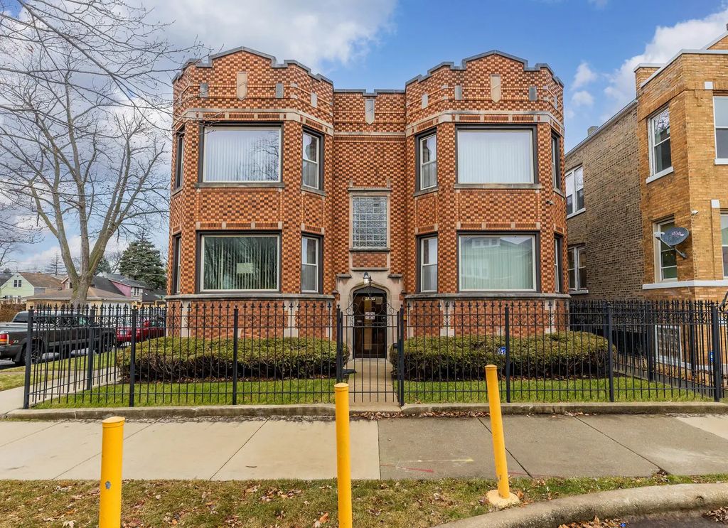 6758 S Campbell Avenue 2, Chicago