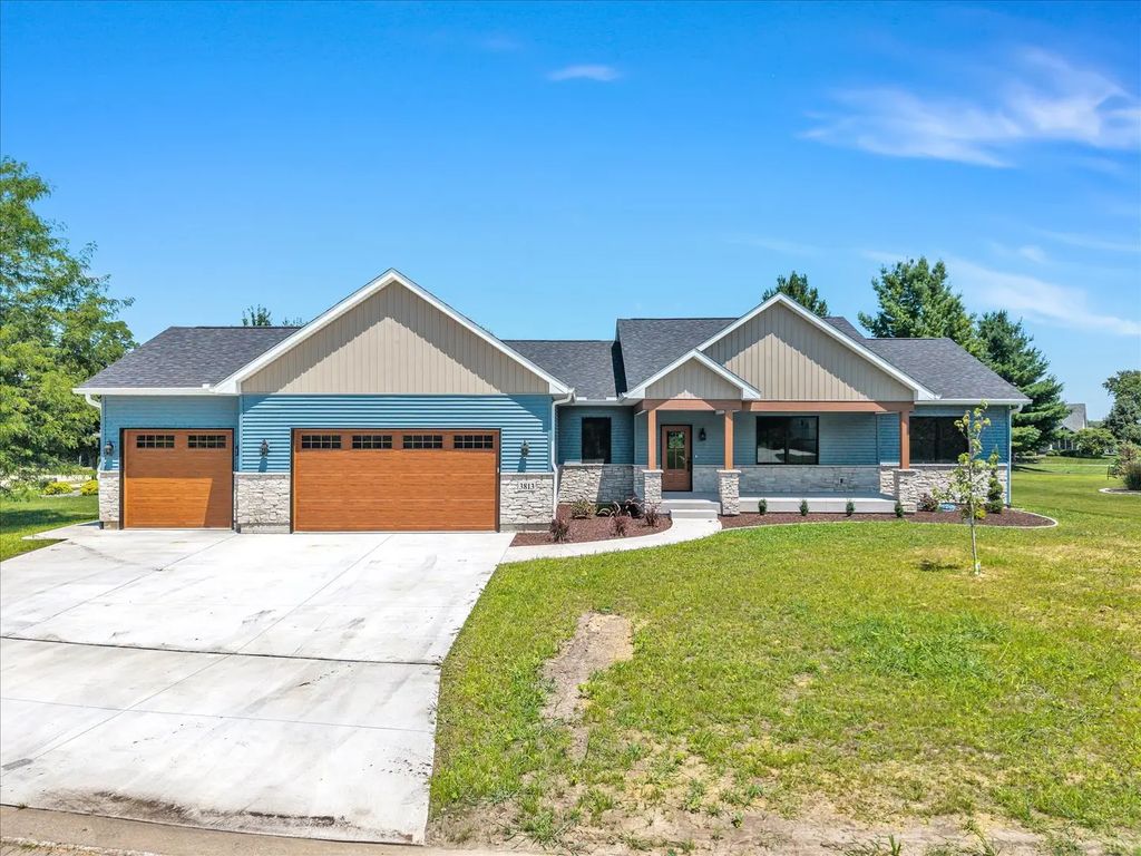 3813 Savanna Circle W, Milan