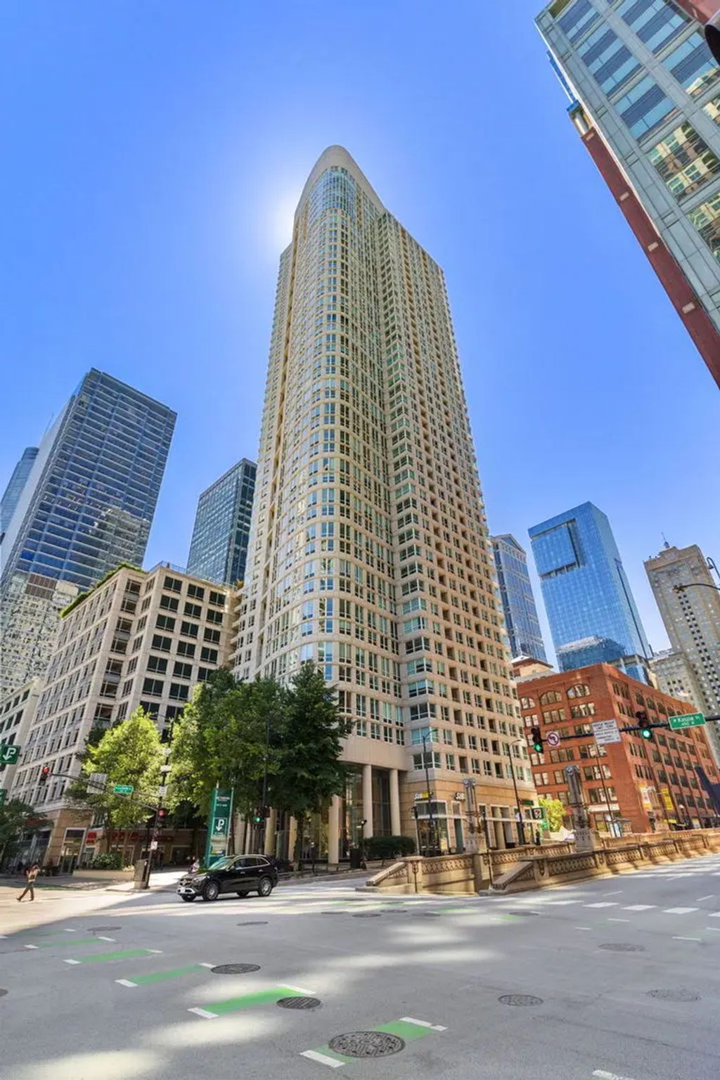 345 N La Salle Drive 3401, Chicago, 60654