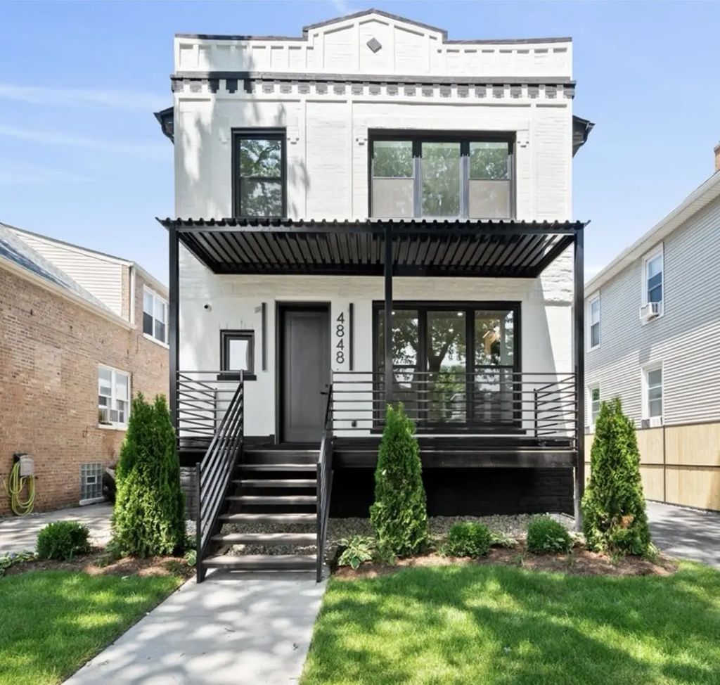 4848 W Eddy Street, Chicago, 60641