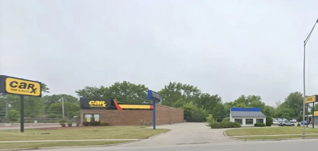 1098-1122 Dundee Road, Palatine