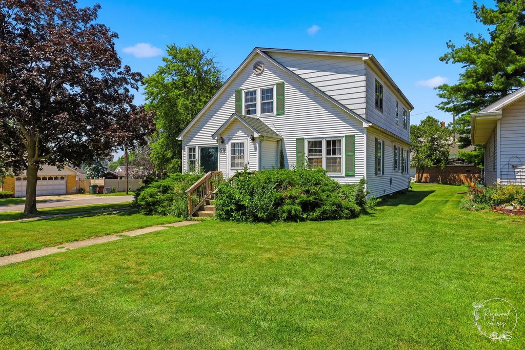531 Penfield Street, Beecher