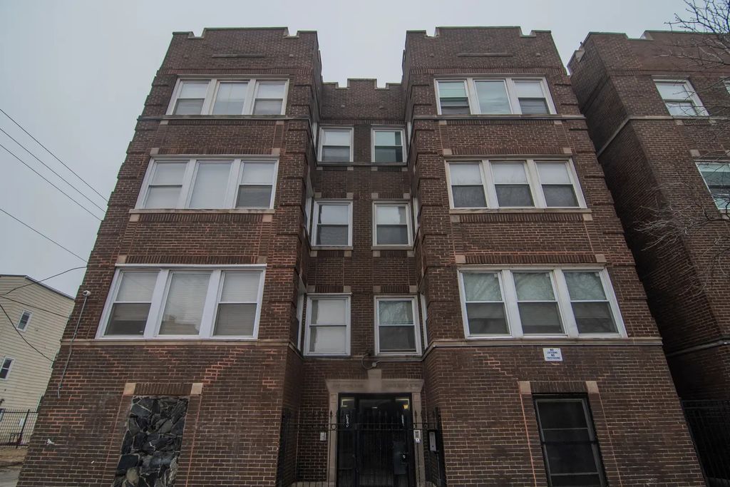 3901 W Jackson Boulevard 308-1n, Chicago