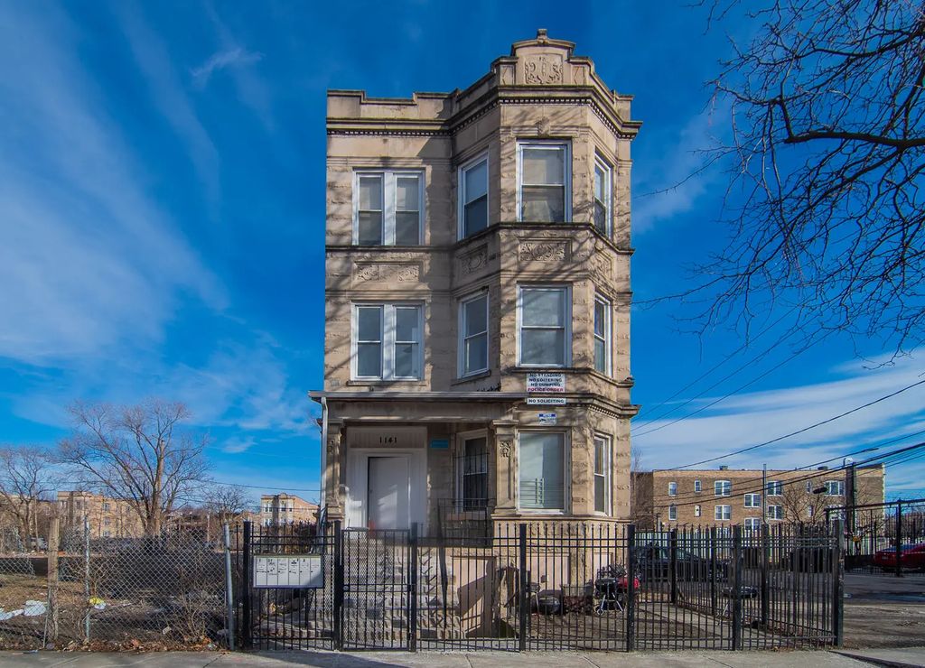 1141 S Francisco Avenue 1r, Chicago