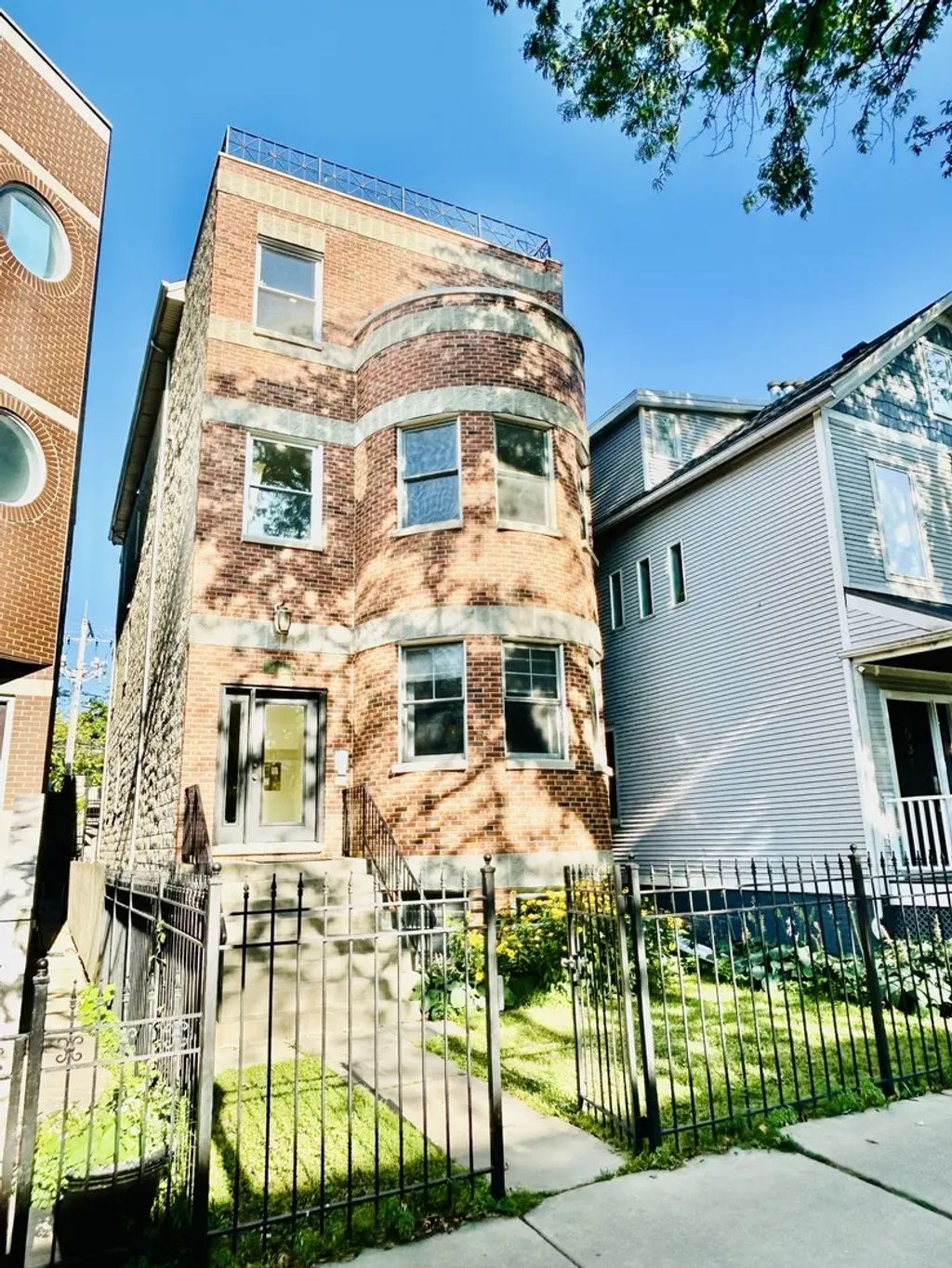 3033 N Racine Avenue 3, Chicago, 60657