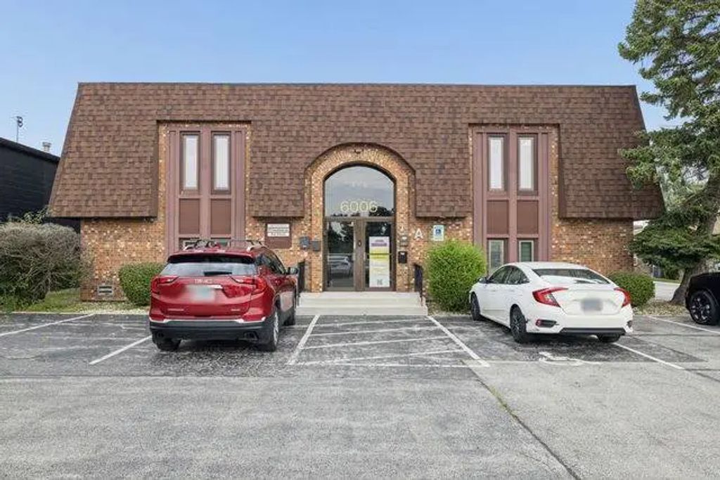 6006 W 159th Street 2w, Oak Forest