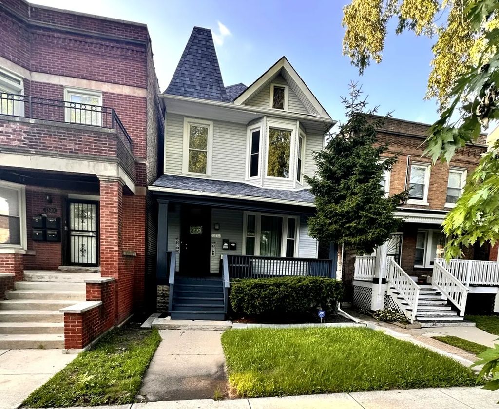 1302 E 72nd Street 2, Chicago