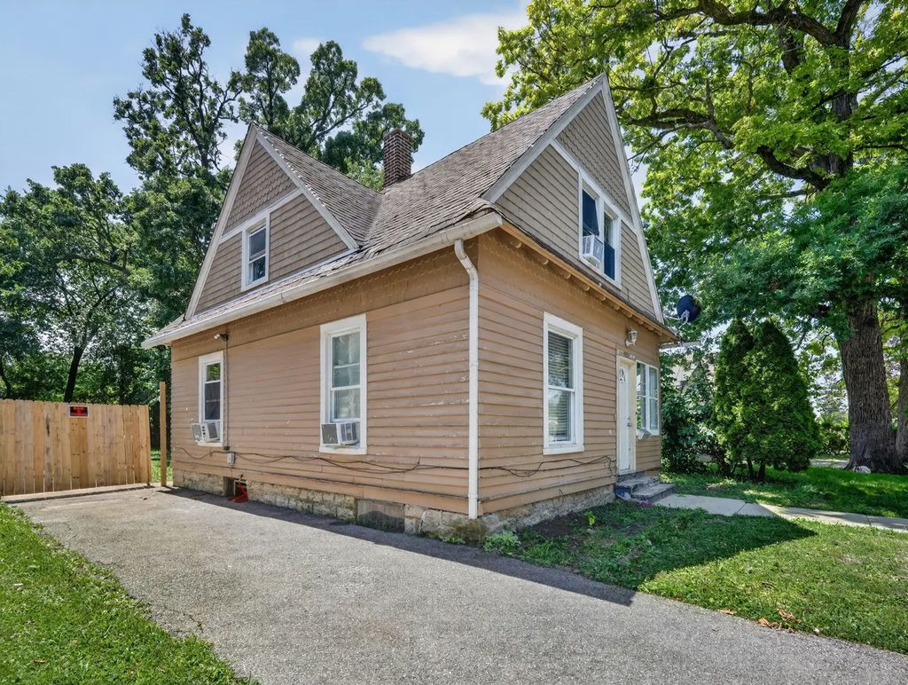 1223 Front Street, Aurora