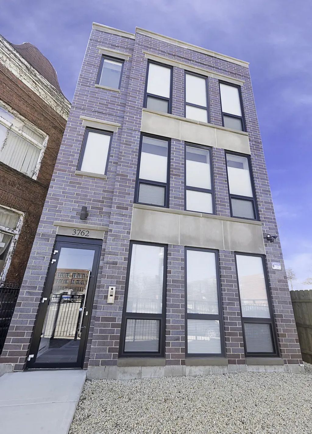 3762 S Indiana Avenue, Chicago, 60653