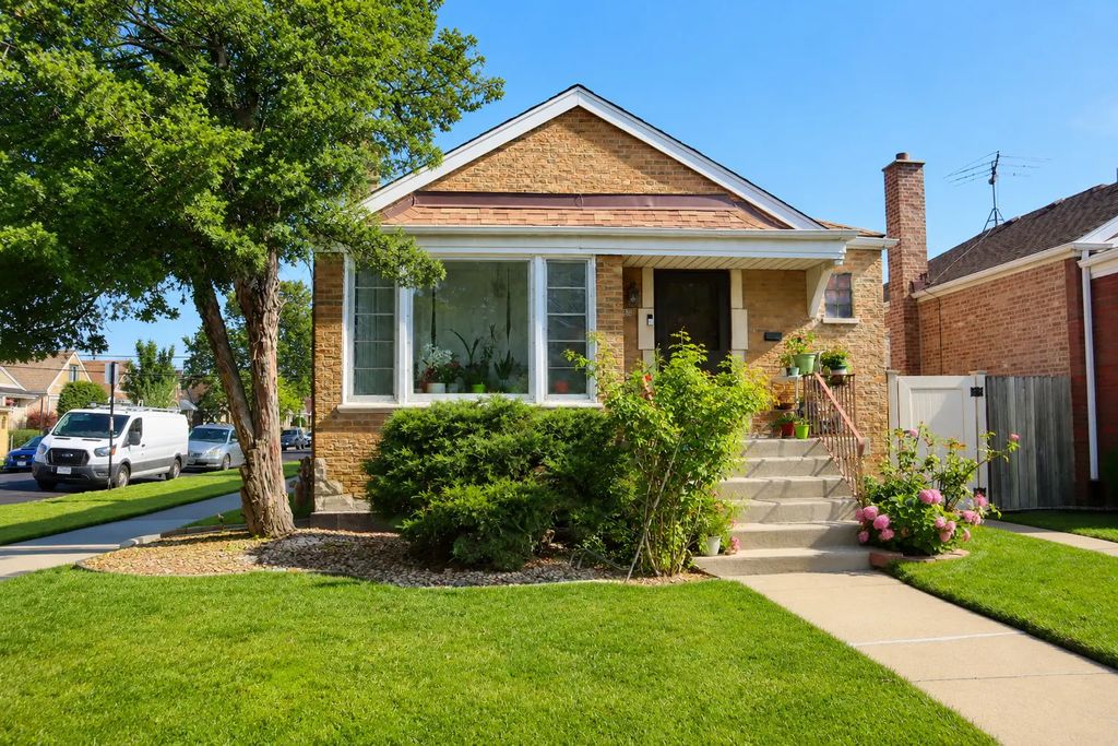 4158 W 59th Street, Chicago
