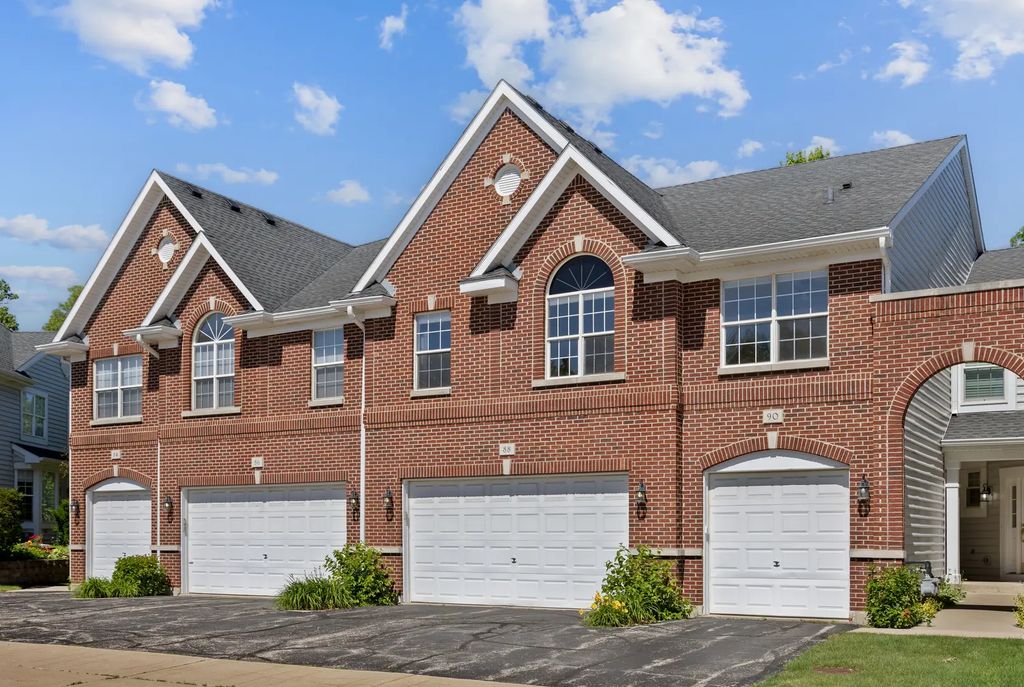 88 Fulbright Lane, Schaumburg