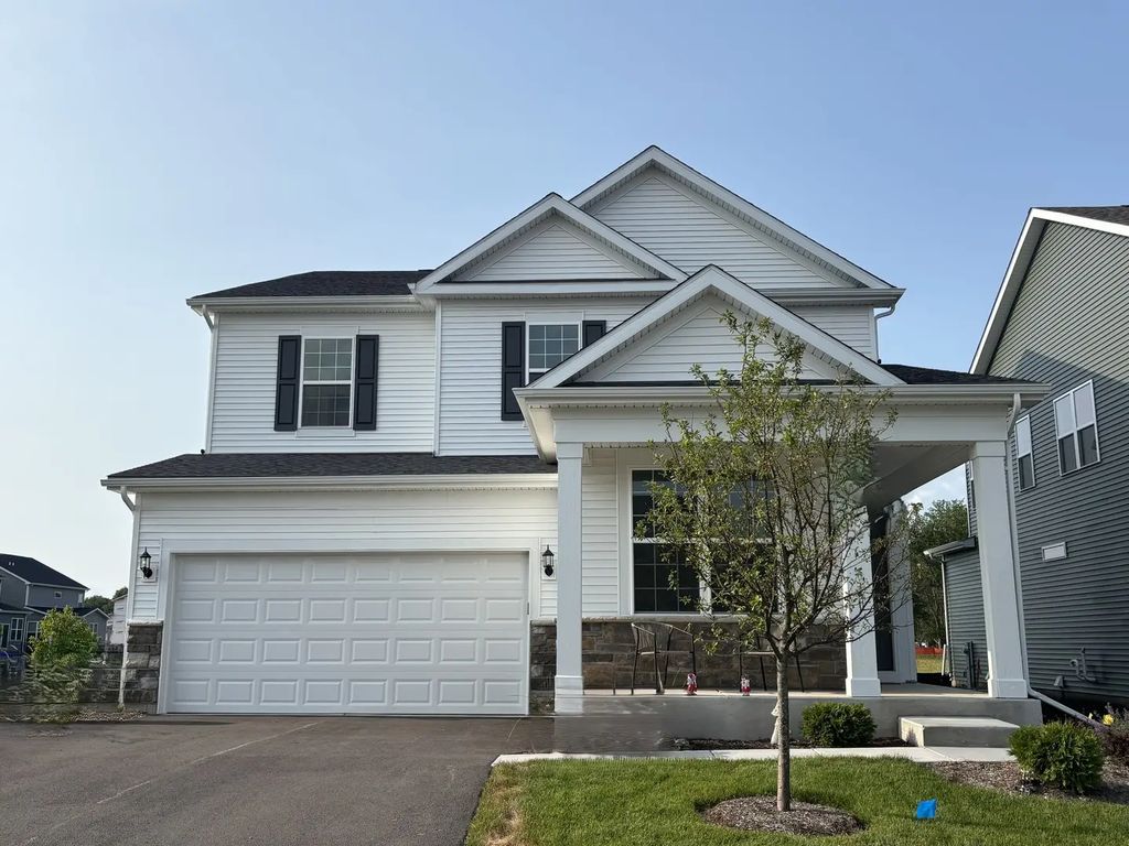 941 Bain Lane, Batavia