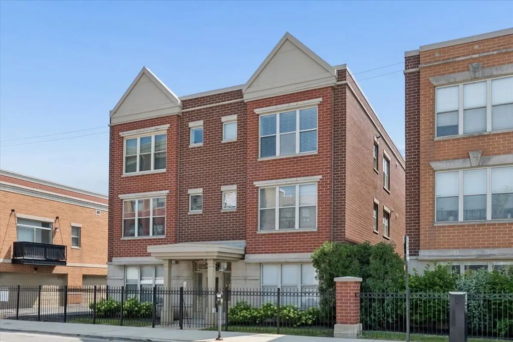 1341 N Halsted Street 3n, Chicago, 60642
