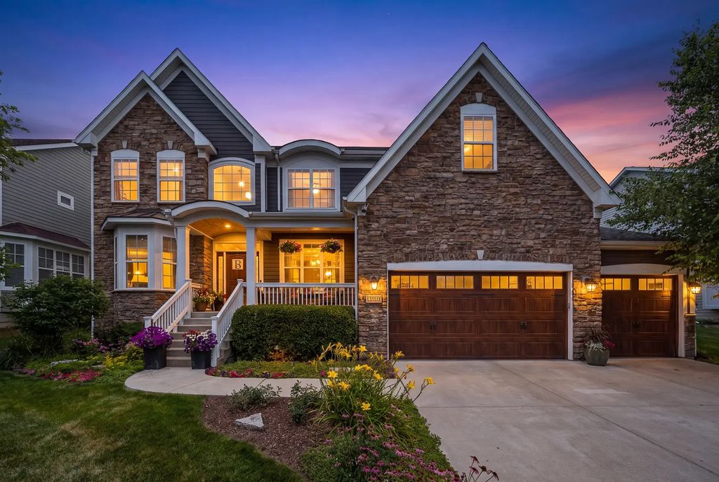 1354 35th Street, Downers Grove