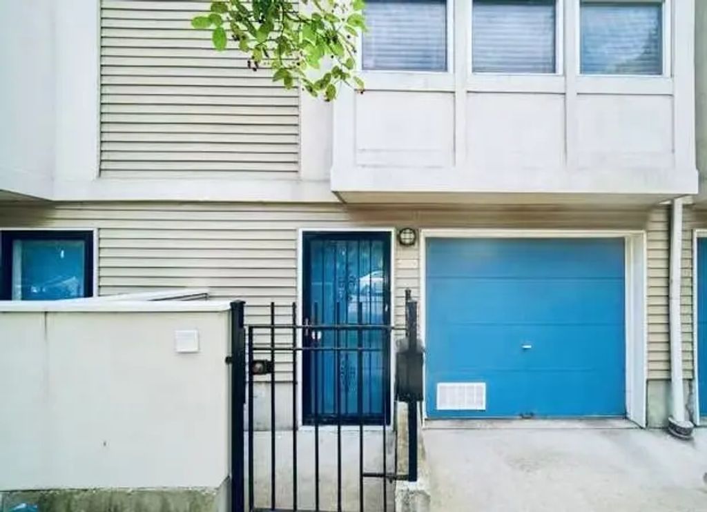 1009 E 61st Street, Chicago