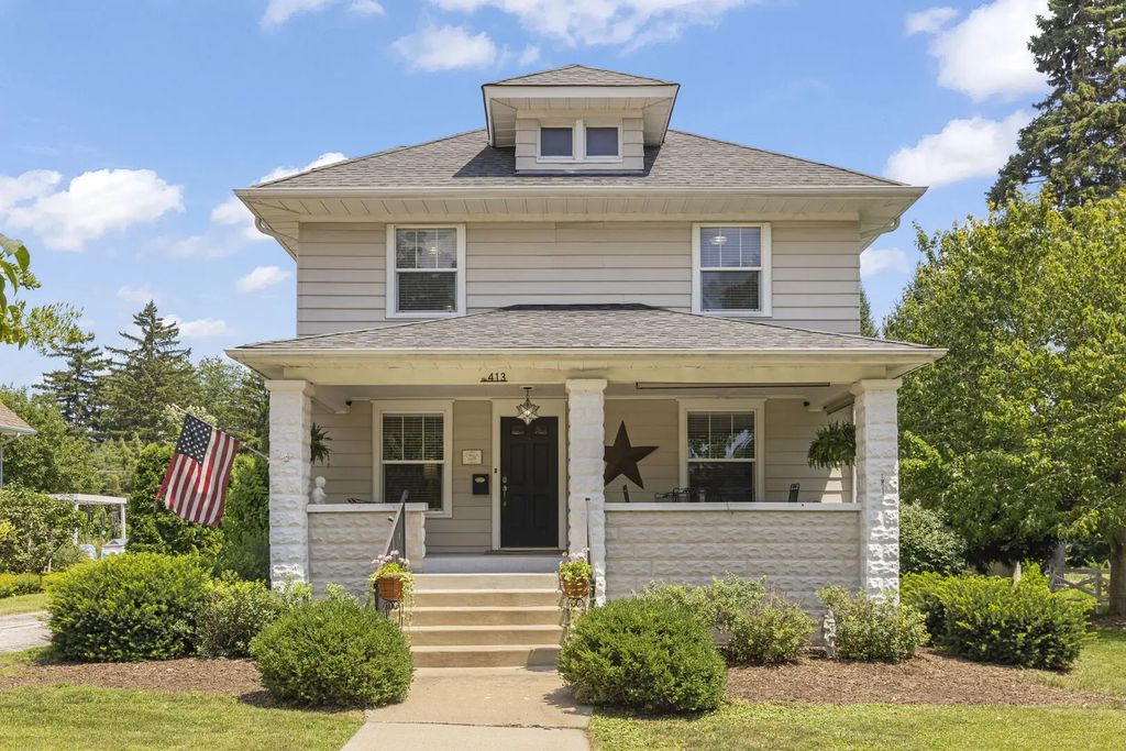 413 Joliet Street, West Chicago