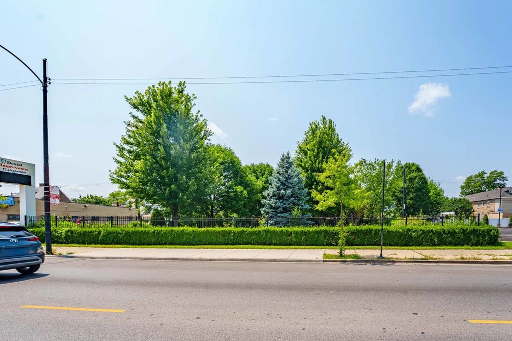 5414 S Kedzie Avenue, Chicago