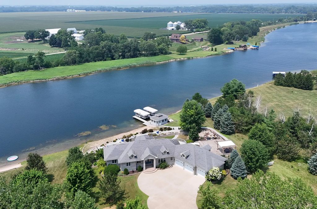 8726 E Goodfarm Road, Gardner