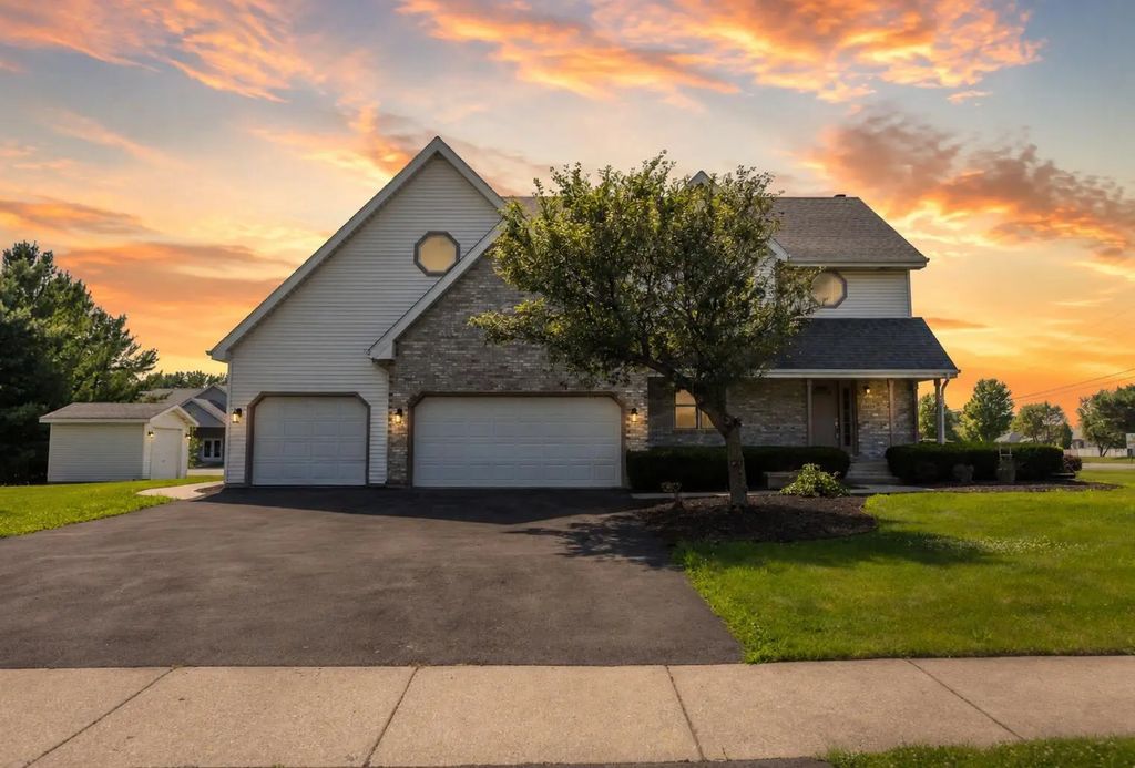 9302 Mallard Lane, St. John