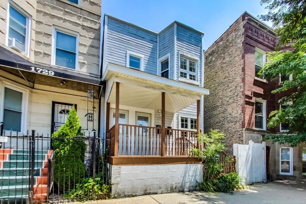 1725 N Kedzie Avenue 2, Chicago, 60647