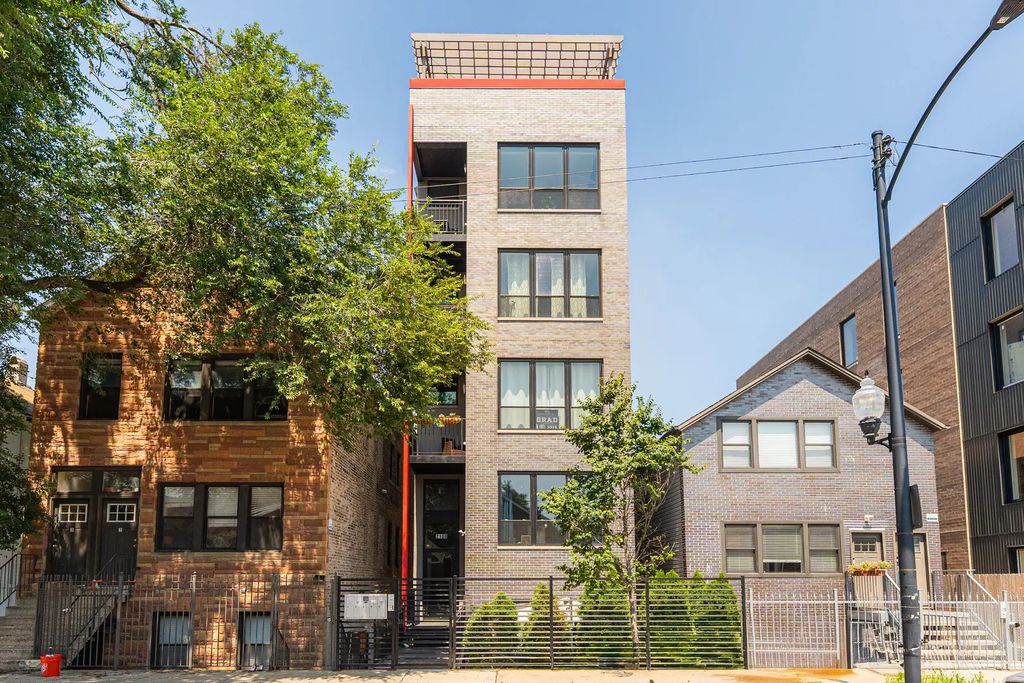 2108 W 18th Place 2, Chicago