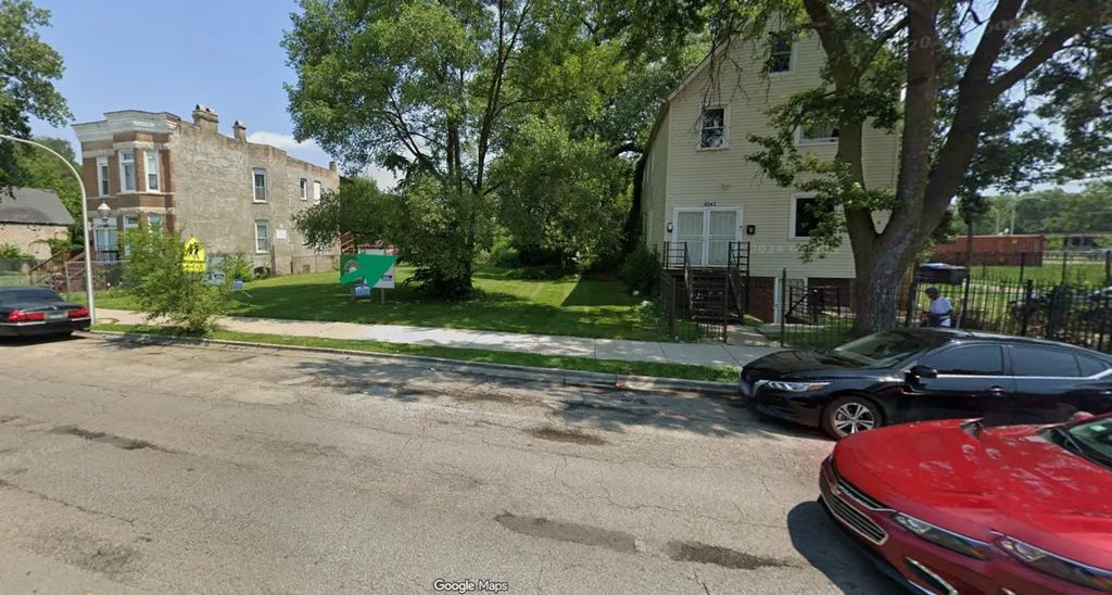 6239 S Racine Avenue, Chicago
