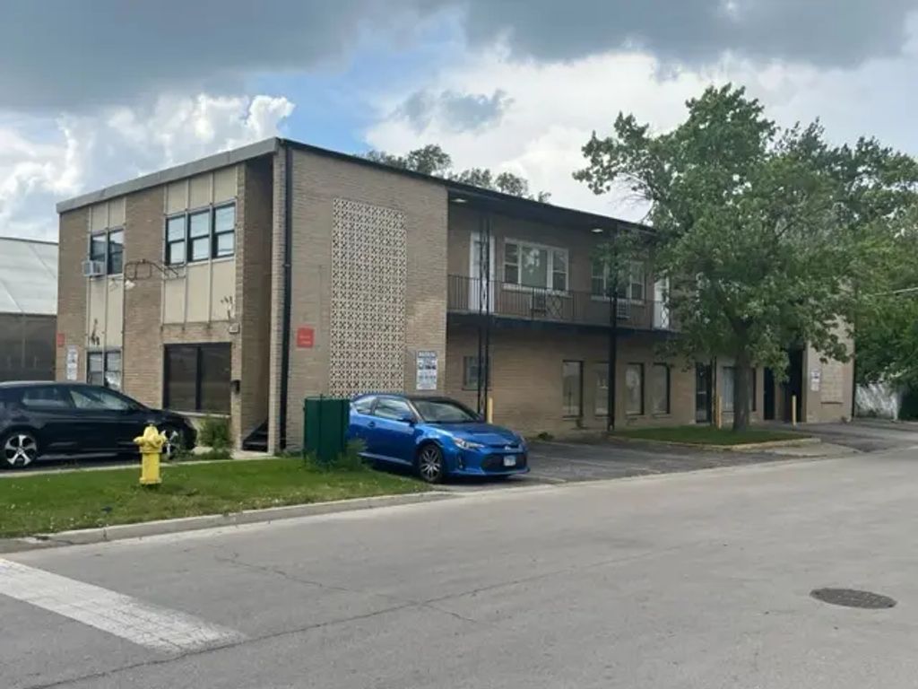 360 E North Avenue, Northlake