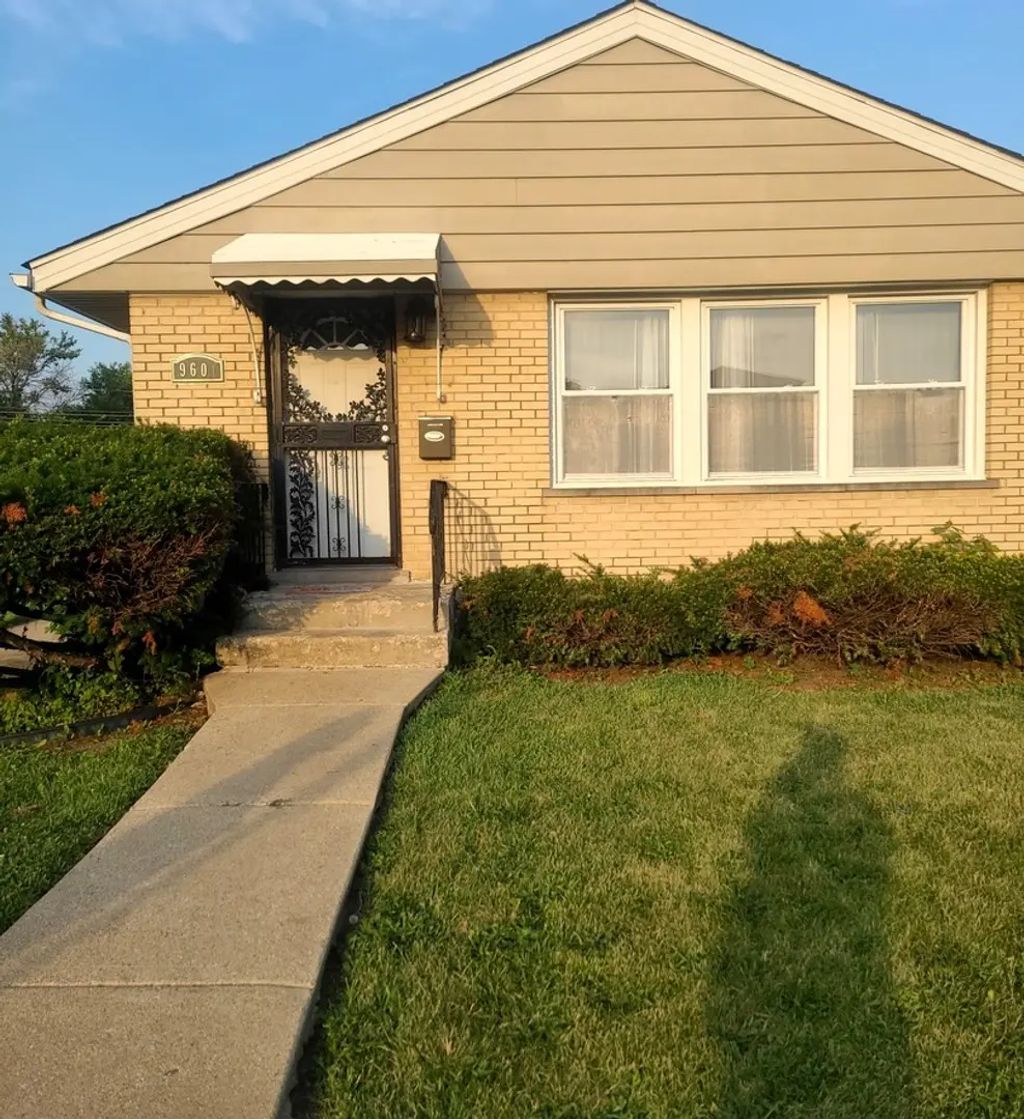 9601 S Princeton Avenue, Chicago