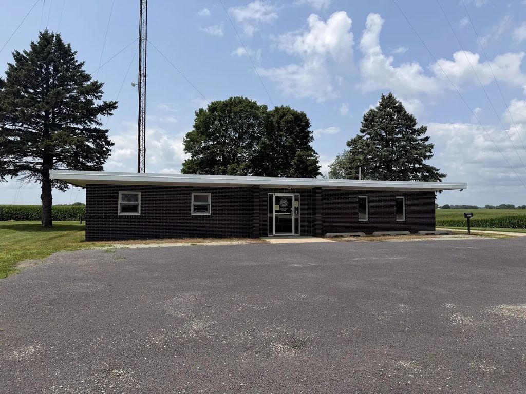 18573 Pennington Road, Sterling