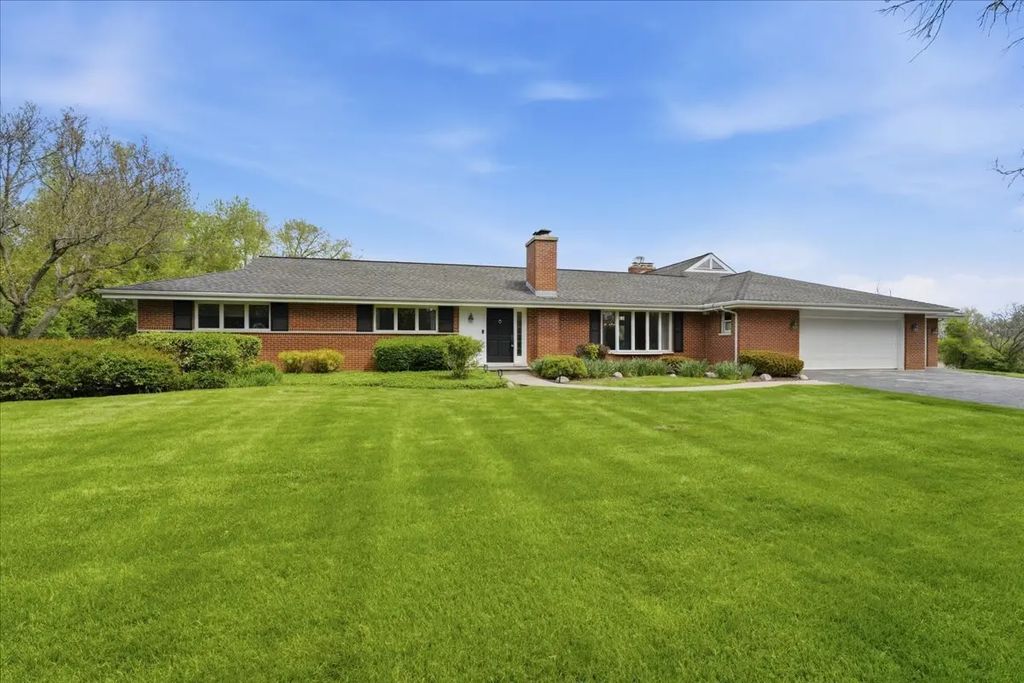 520 W Merri Oaks Road, Barrington Hills