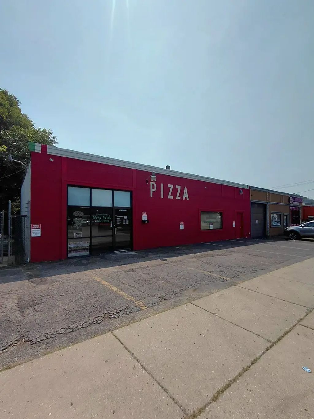 7-11 N Elmwood Drive N, Aurora