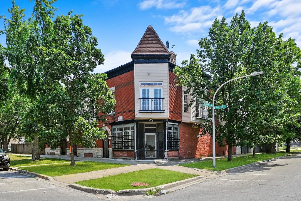 3921 W Huron Street 5, Chicago, 60624