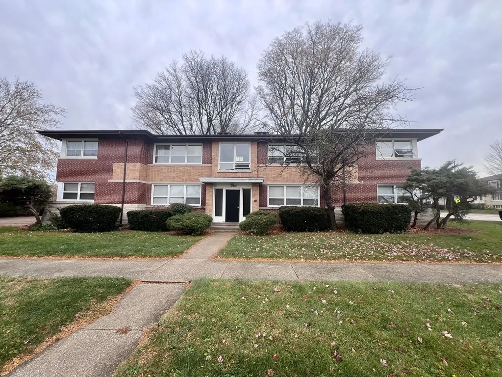 10351 Chaucer Street 2s, Westchester
