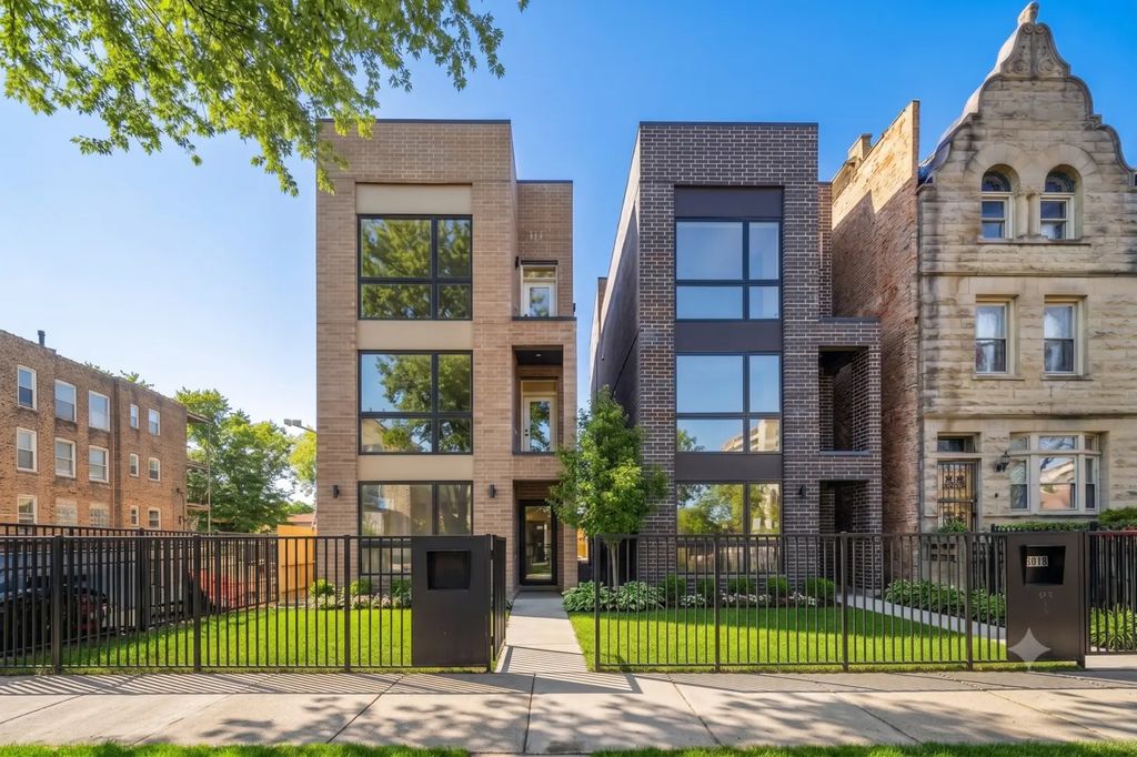 4206 S Calumet Avenue 101, Chicago, 60653