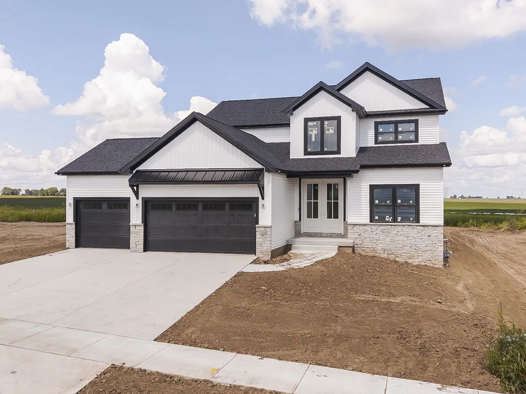 5206 Belvedere Drive, Bloomington