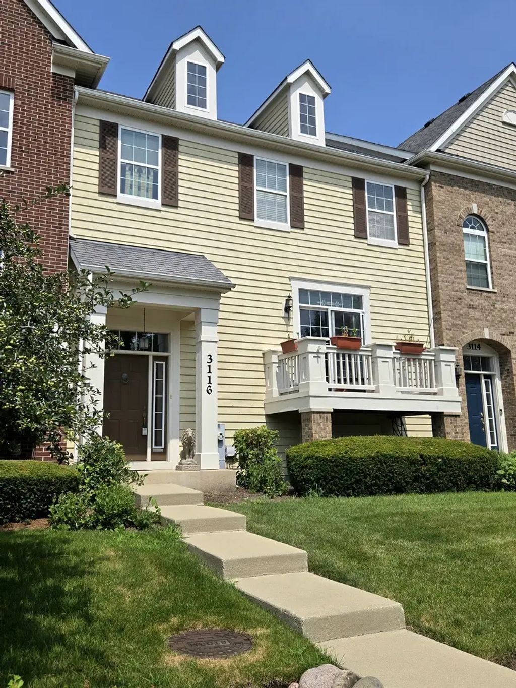 3116 Gansett Parkway 3116, Elgin