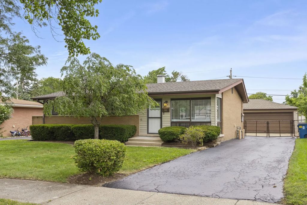 248 E Wrightwood Avenue, Addison