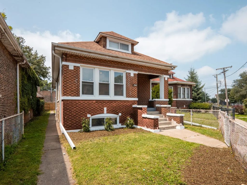 8504 S Baltimore Avenue, Chicago