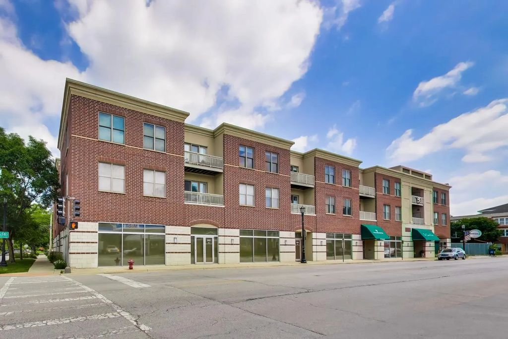 2951 Central Street 307, Evanston