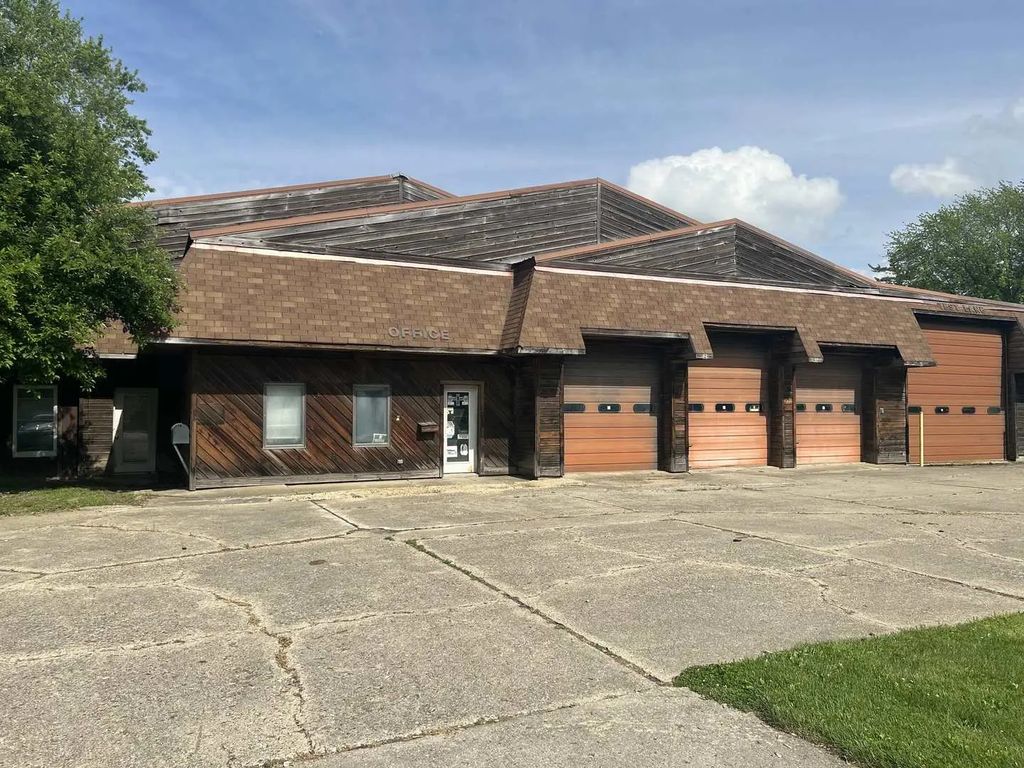 125 N Mason Avenue, Amboy