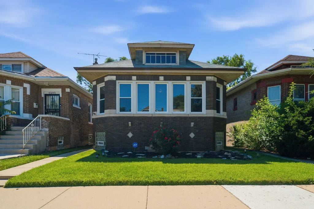 10416 S Sangamon Street, Chicago, 60643