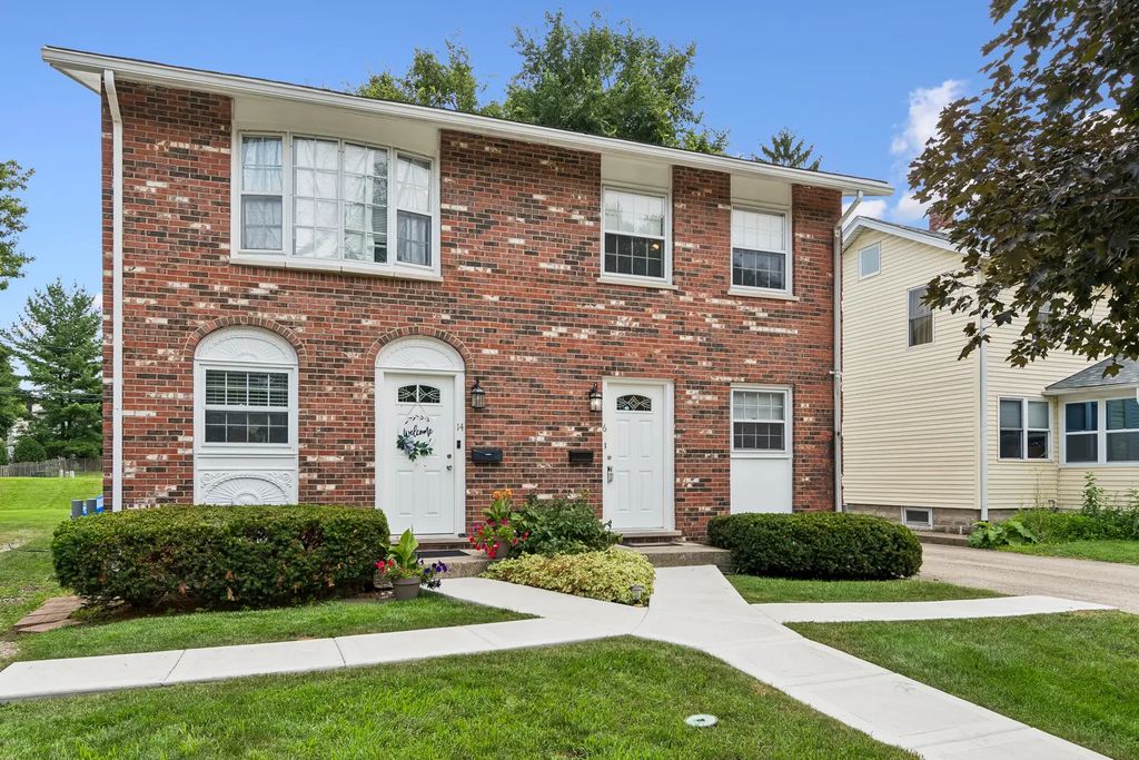 14-16 S Huffman Street, Naperville